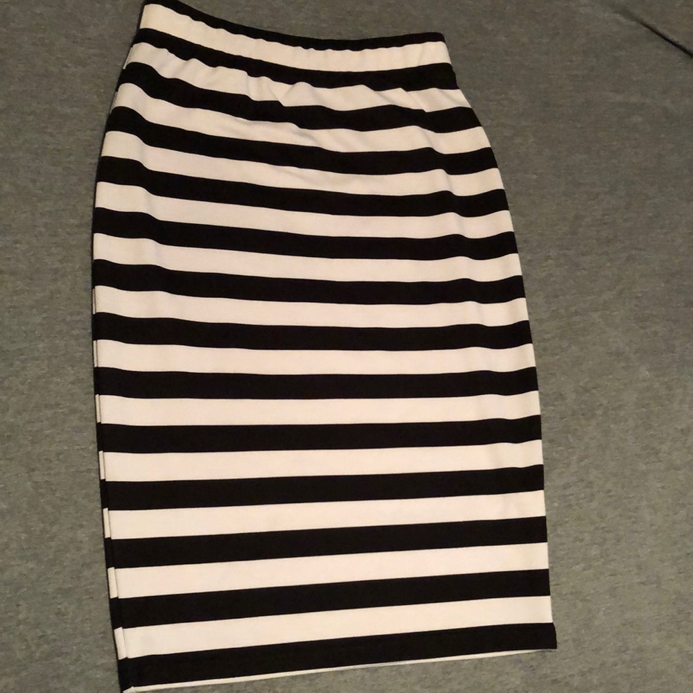 Cotton On pencil skirt